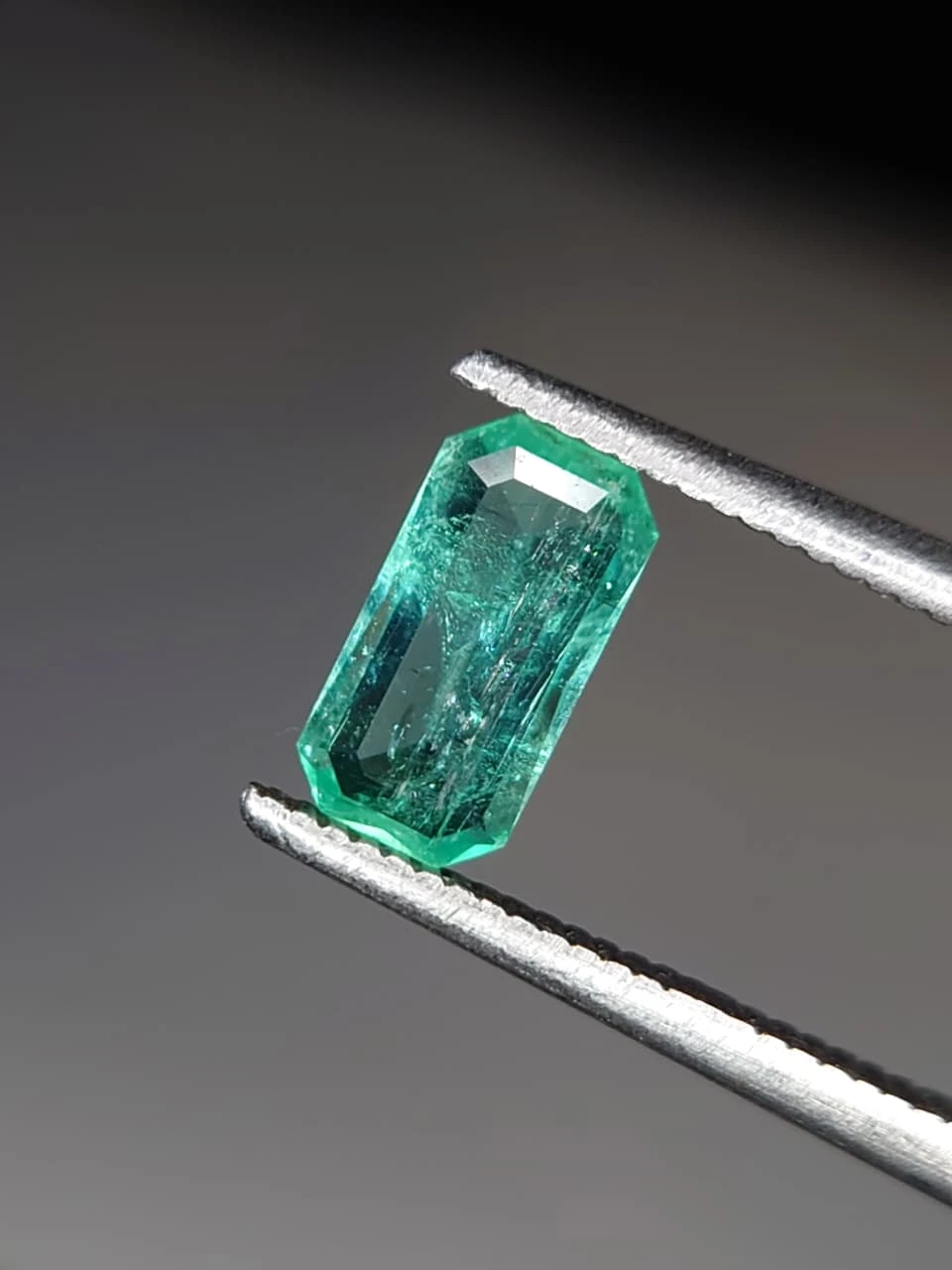 0.6ct Natural Emerald Faceted Panjshir Emerald from Afghanistan — view 1